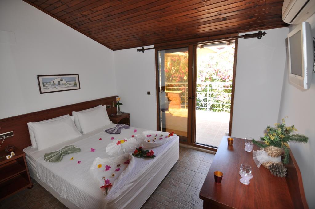 דליאן Longhouse Inn Hotel חדר תמונה
