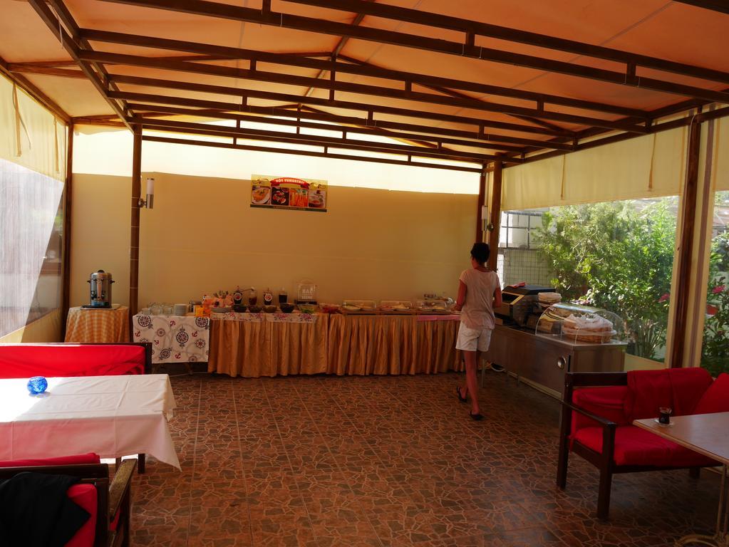 דליאן Longhouse Inn Hotel מראה חיצוני תמונה