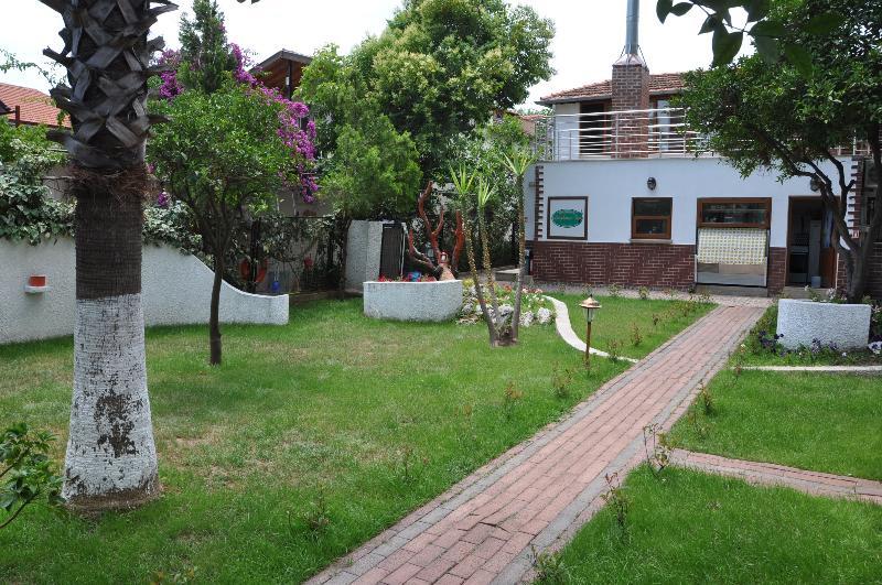 דליאן Longhouse Inn Hotel מראה חיצוני תמונה