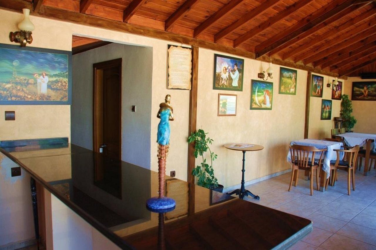 דליאן Longhouse Inn Hotel מראה חיצוני תמונה